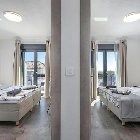 Dalmatinka Casa de Férias Zadar